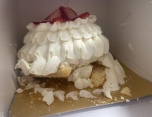 高島屋クリスマスケーキ崩壊